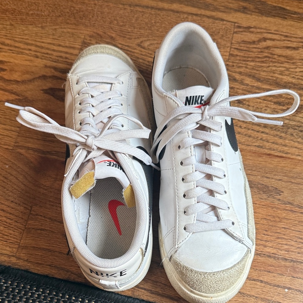 Nike White Sneakers with Black and Red Accents